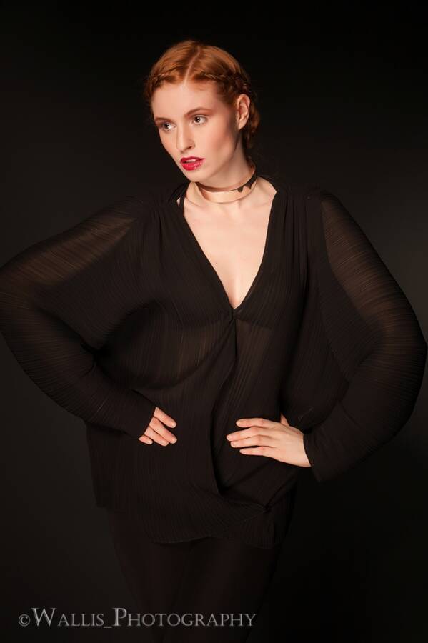 photographer Wallis fashion modelling photo