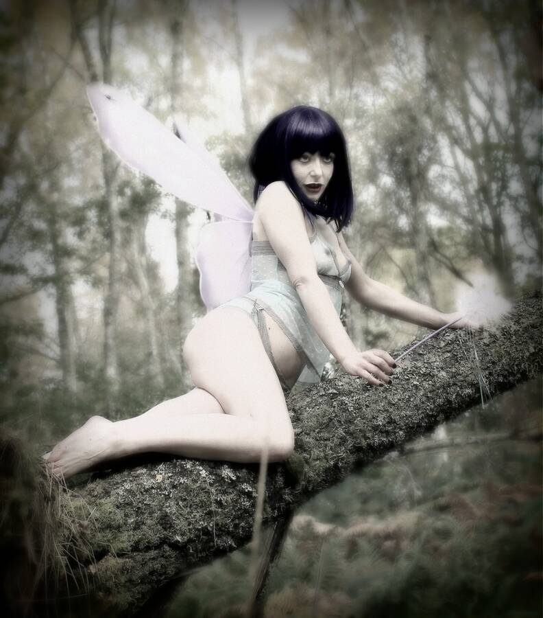 photographer wigglybeezersforeverandeverarts fairy modelling photo