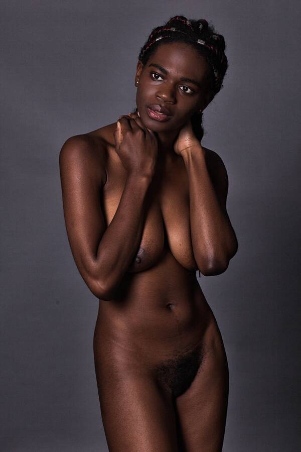 photographer Wallis nude modelling photo
