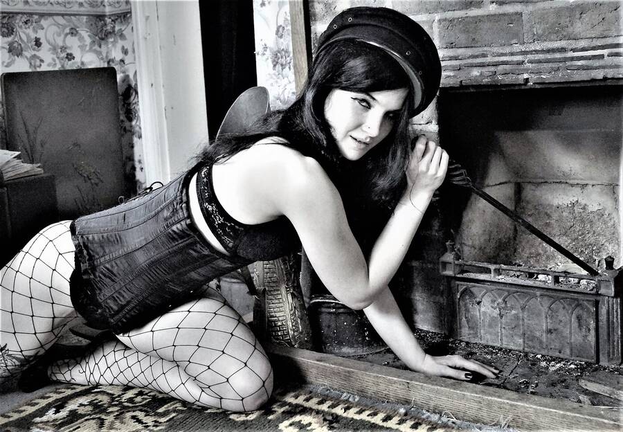 photographer Hickers erotic modelling photo