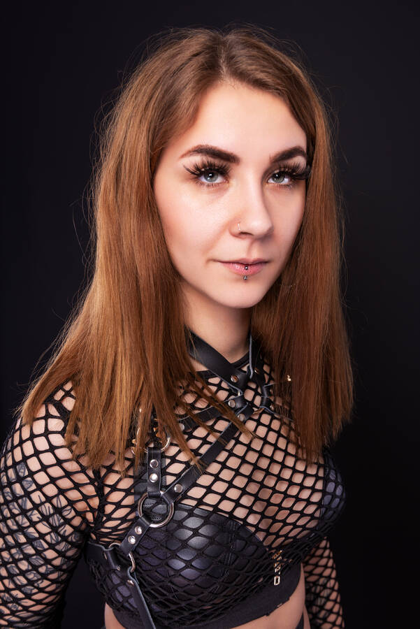 photographer MartinCPhotos alternativefashion modelling photo taken at Home Studio Ealing with Georgia