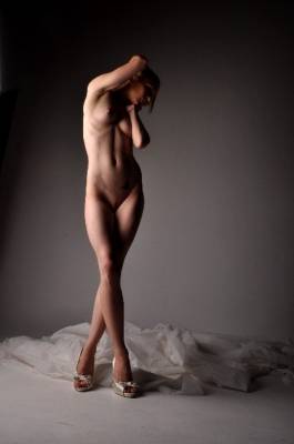 photographer SnappaFinbar nude modelling photo with Chloe