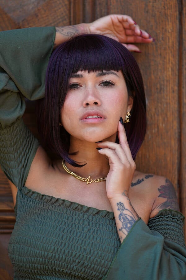 model Vee Henrina fashion modelling photo taken by @My_Family_Day_Photography