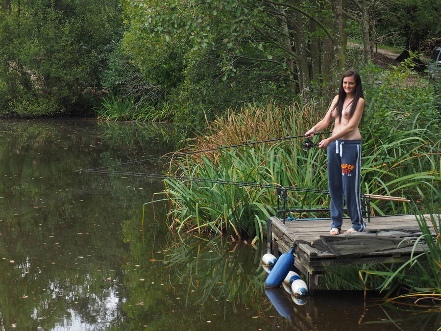 studio Rosewood Farm topless modelling photo with @kylie19