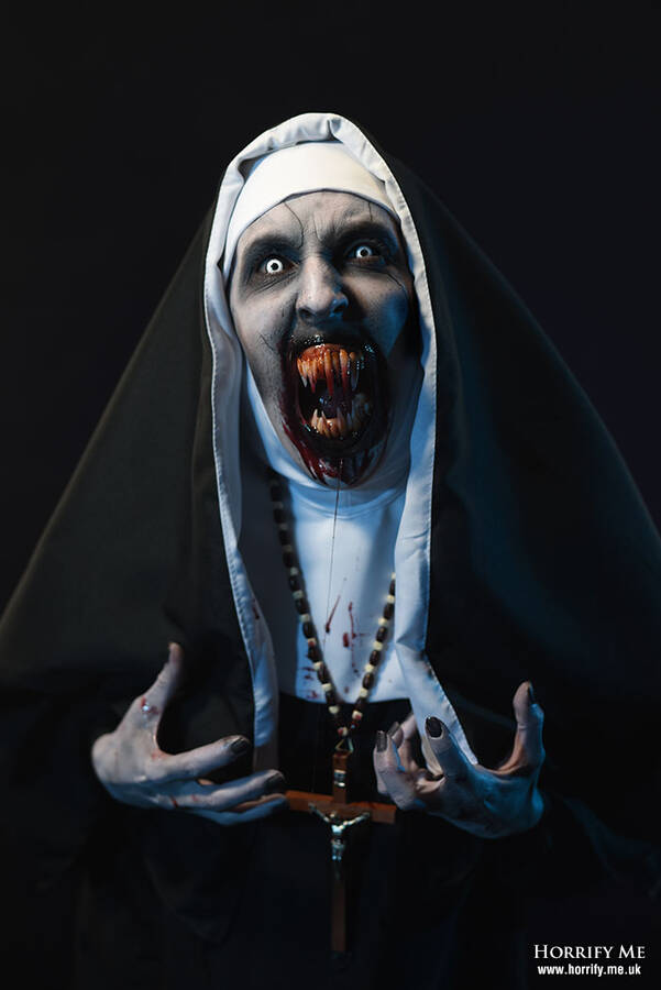 photographer HorrifyMeUK horror makeup modelling photo. valak the evil nun.