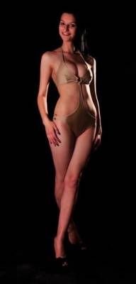 model JadeK swimwear modelling photo