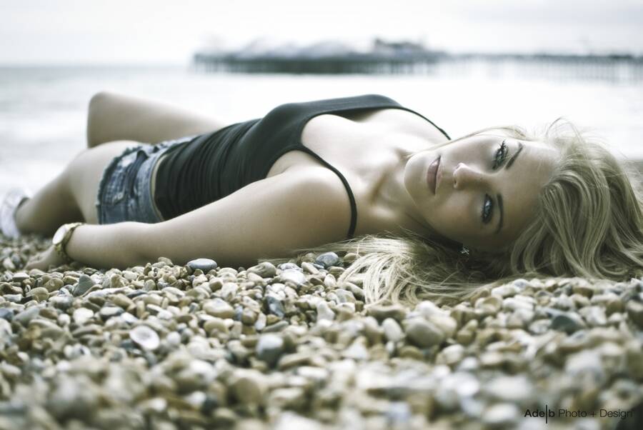 model Victoria Rogers portrait modelling photo taken at Brighton Pier taken by @adebdesign