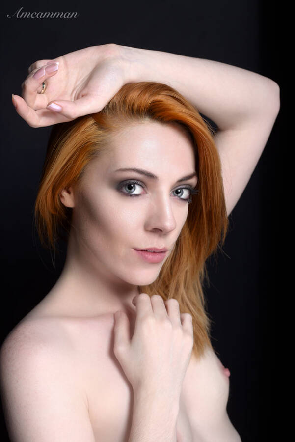 photographer PCD is Amcamman topless modelling photo taken at Zan Studio Wigan with @EnnaVictoria