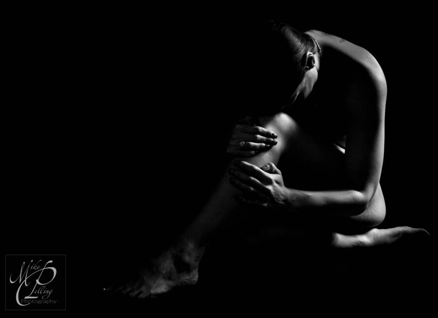 photographer MPphotography implied nude modelling photo with @bean