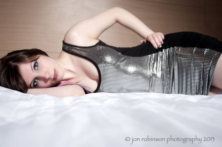 photographer JonRobinsonPhotography fashion modelling photo