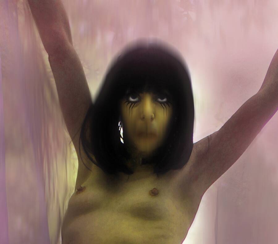 digital artist WiggliesDigitalServices horror modelling photo. trying to make aurora look scary.