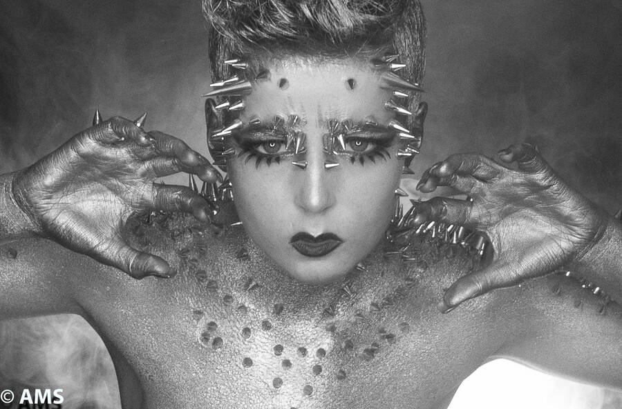 photographer Flincher bodypaint modelling photo