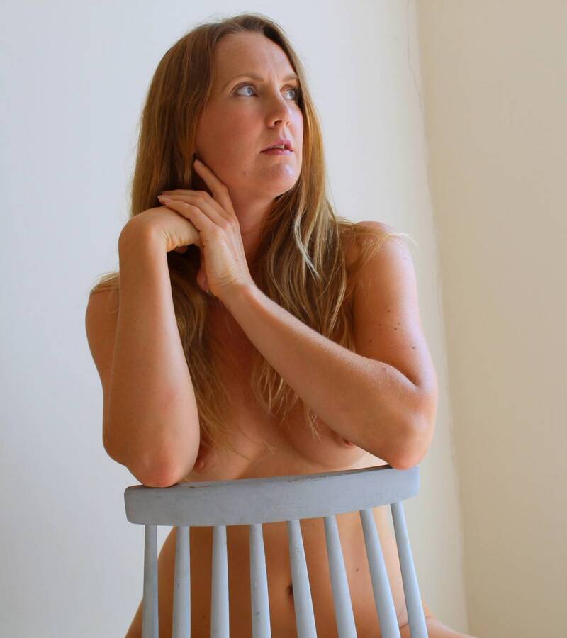 photographer wigglybeezersforeverandeverarts nude modelling photo
