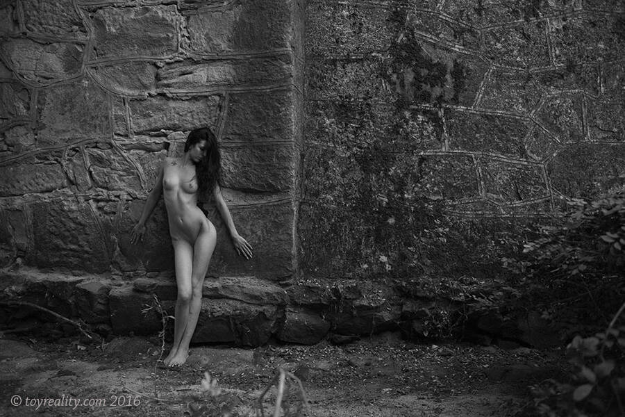 model Leggygirl nude modelling photo taken by @Image_creator