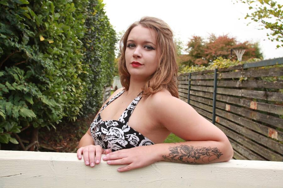 photographer Jimbob headshot modelling photo taken at @Parktannas+retro+yard with @Rosie_939