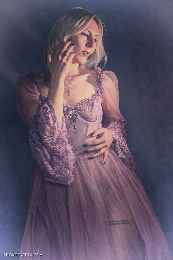 photographer Provocatrix erotic modelling photo with @Vampire_princess