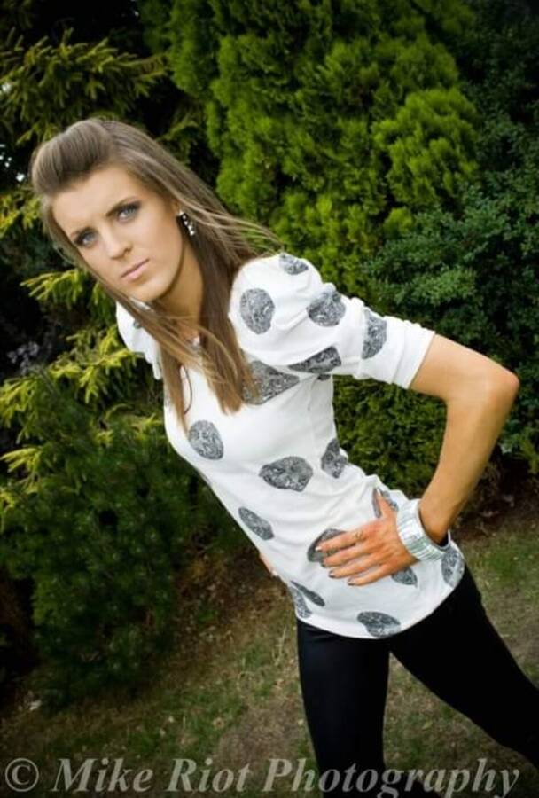 model GinA1 uncategorized modelling photo