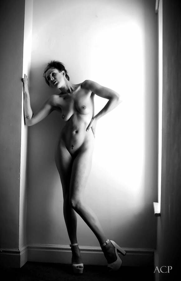 photographer Andyc46 nude modelling photo