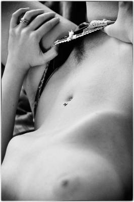 photographer MikeRhys erotic modelling photo with @EmmaWillis