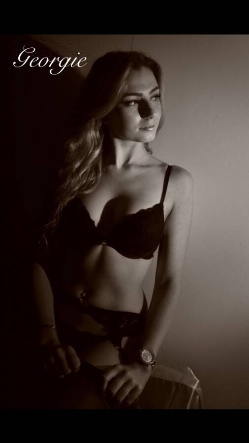 model GeorgieG boudoir modelling photo taken at Ockendon photo studios  taken by @paulwhite. boudoir photoshoot .