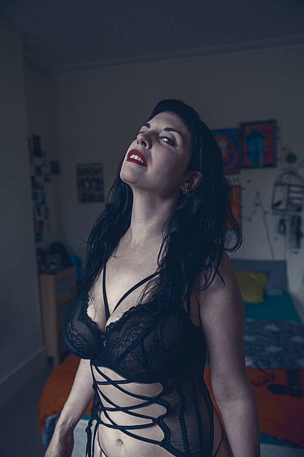 photographer Gantz photography lingerie modelling photo