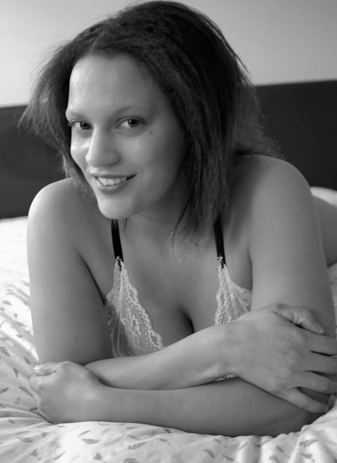 photographer Stenning boudoir modelling photo