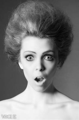 model Lynnesel hair modelling photo taken by Lance Burkitt