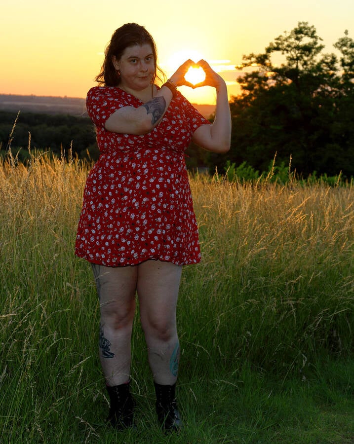 photographer PhotomanBeds lifestyle modelling photo taken at Bedfordshire with @Tattooedlady0626