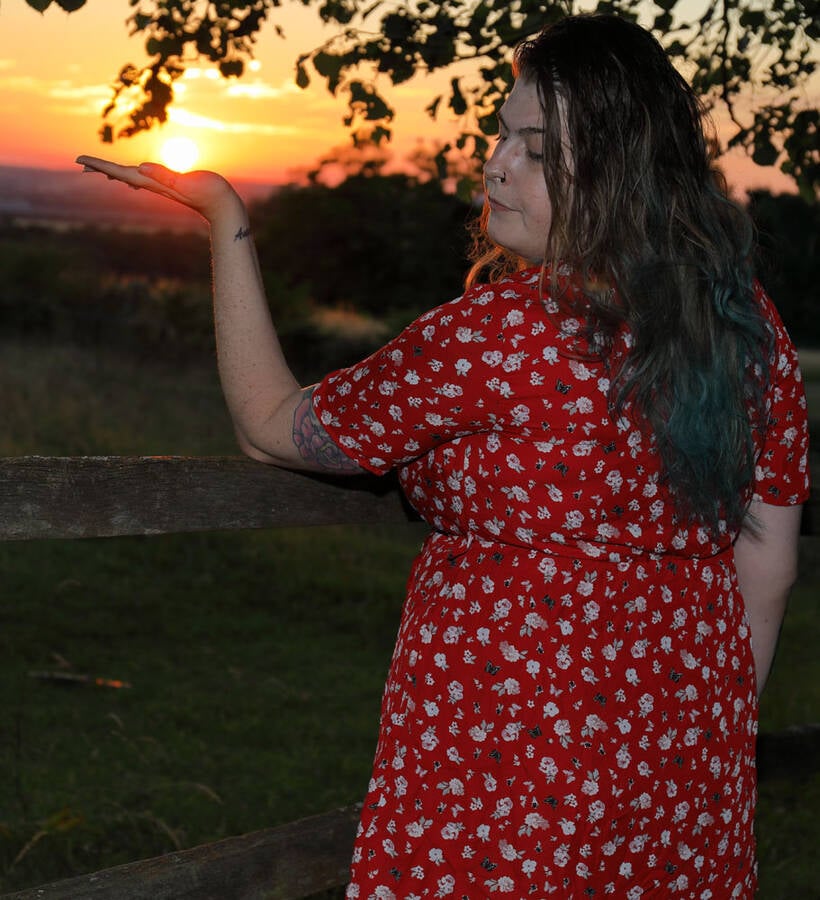 photographer PhotomanBeds published modelling photo taken at Bedfordshire with @Tattooedlady0626