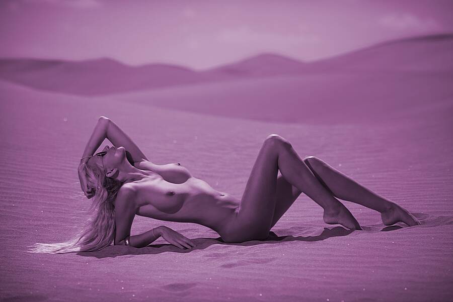 model rachel kate implied nude modelling photo