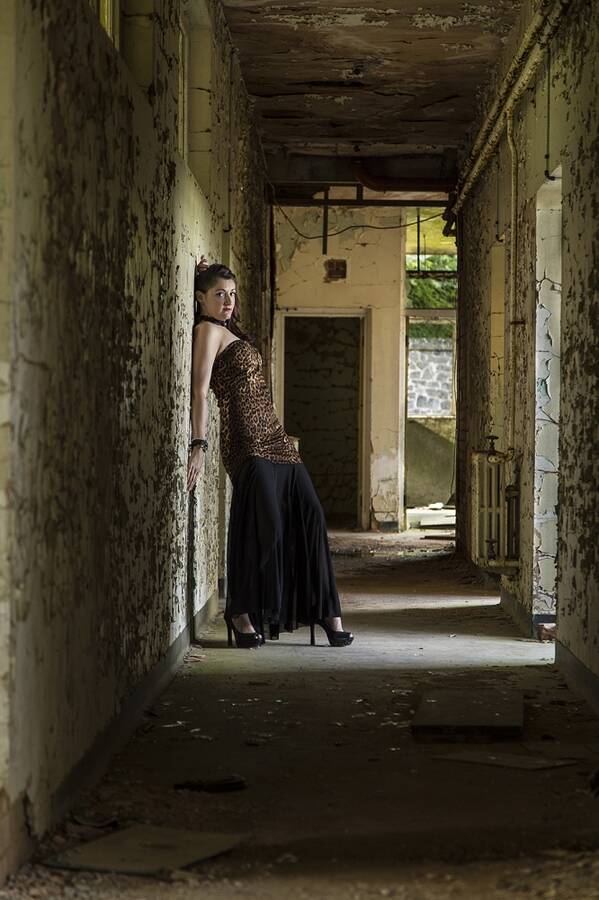 photographer Metallipaul fashion modelling photo taken at Bristol with Jen
