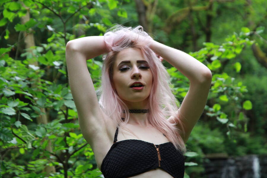 photographer photodude lingerie modelling photo with @Ezme_Florence_Modelling