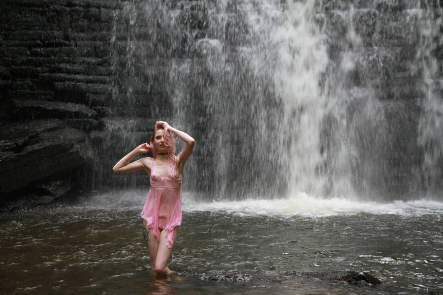 photographer photodude lingerie modelling photo with @Ezme_Florence_Modelling