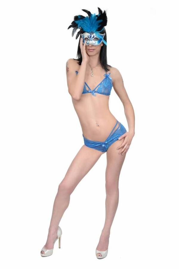 model jadewhittaker lingerie modelling photo