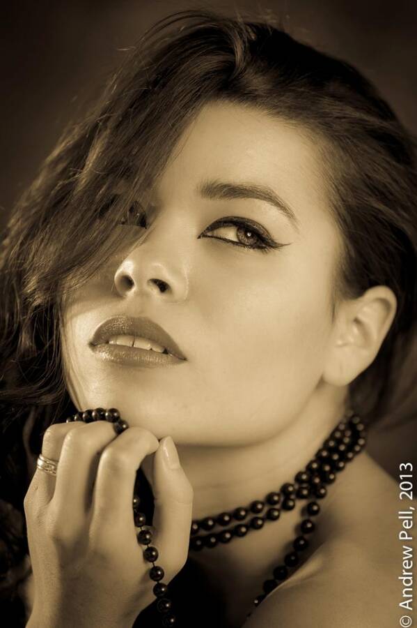 model PaulaCruz headshot modelling photo