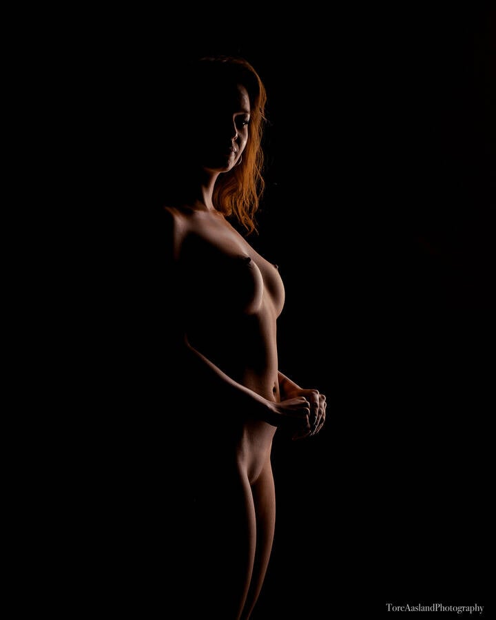 photographer ToreAaslandPhotography nude modelling photo