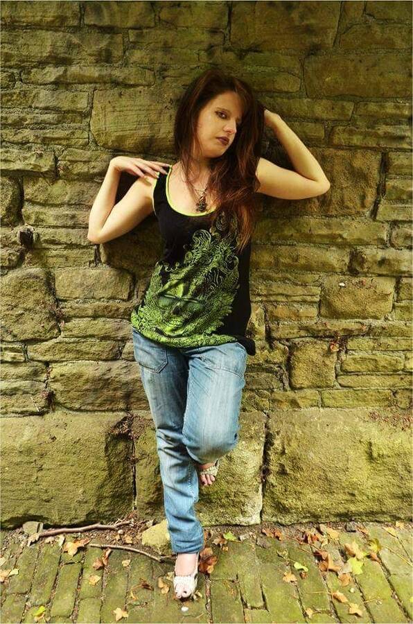 model Sukie fashion modelling photo taken at Huddersfield  taken by Copyright dave ashton photography