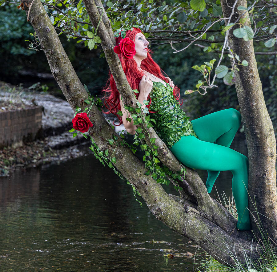 photographer Flincher cosplay modelling photo with @Vampire_princess
