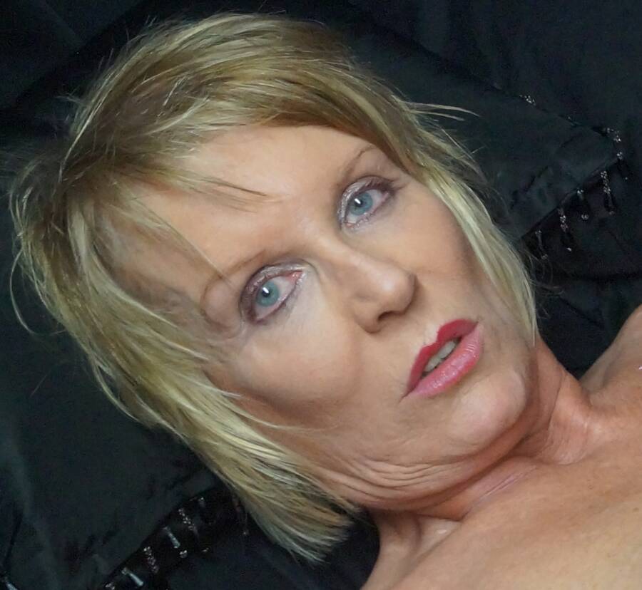 photographer nickpics4U headshot modelling photo with @SuzyStar1