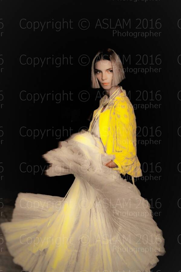 photographer Photouk fashion modelling photo taken at London Fashion Week