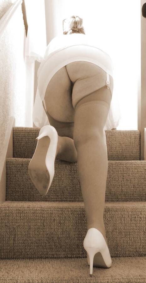 model Lady J erotic modelling photo taken by @Kermit