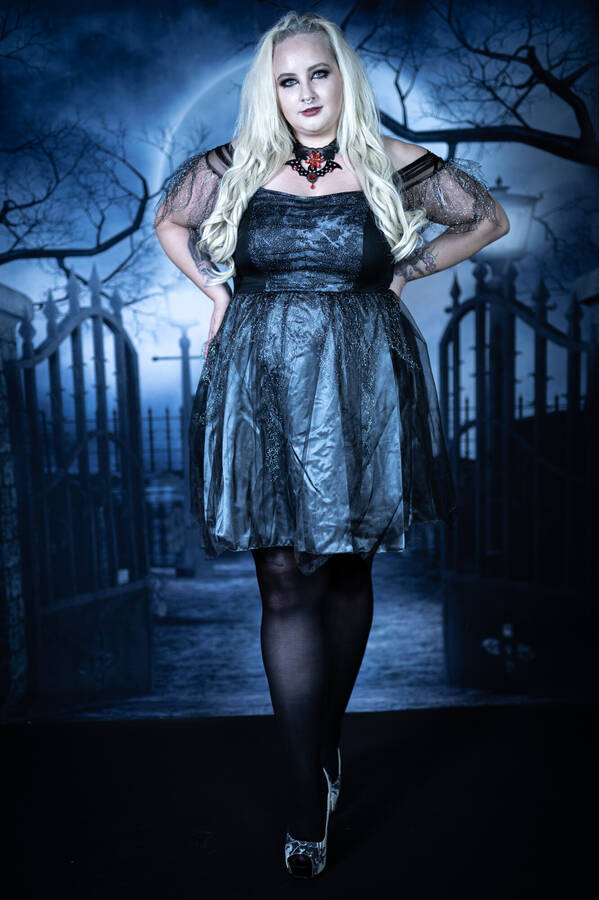 photographer Immersive Photography gothic modelling photo