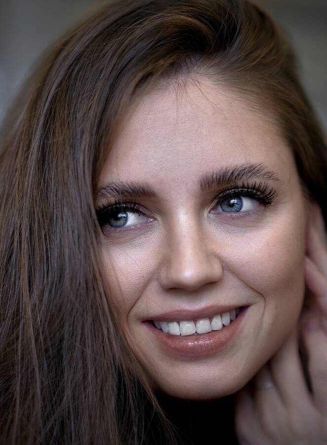 photographer Eyes4me portrait modelling photo with Charlene Joy