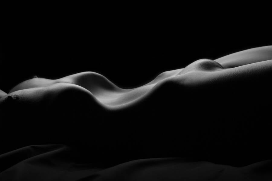model KeiraLavelle body modelling photo taken by Ian Parker