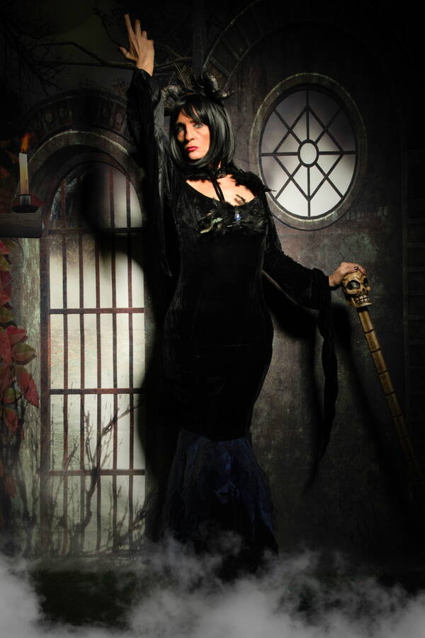studio ImageCreators alternativefashion modelling photo taken by @ImageCreators