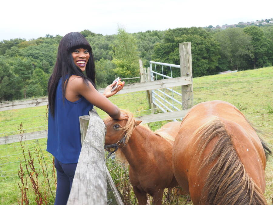 studio Rosewood Farm glamour modelling photo