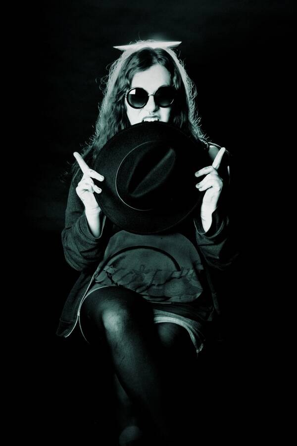 photographer lightcraft acting modelling photo