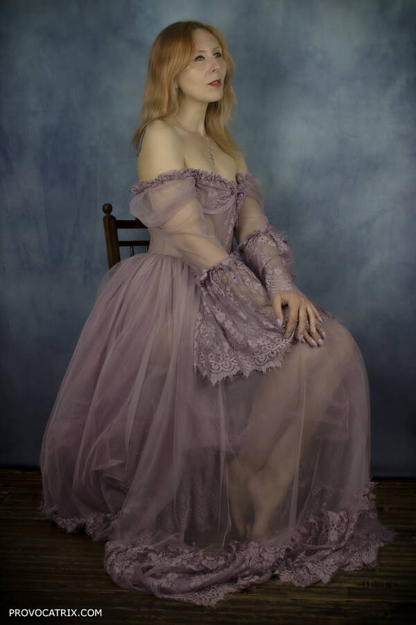 photographer Provocatrix fashion modelling photo with @Vampire_princess