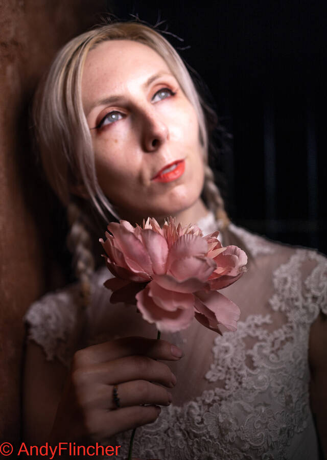 photographer Flincher cosplay modelling photo with @Vampire_princess