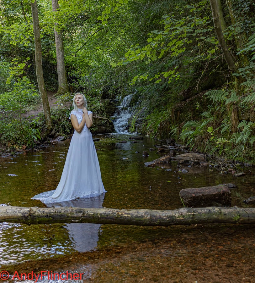 photographer Flincher cosplay modelling photo with @Vampire_princess